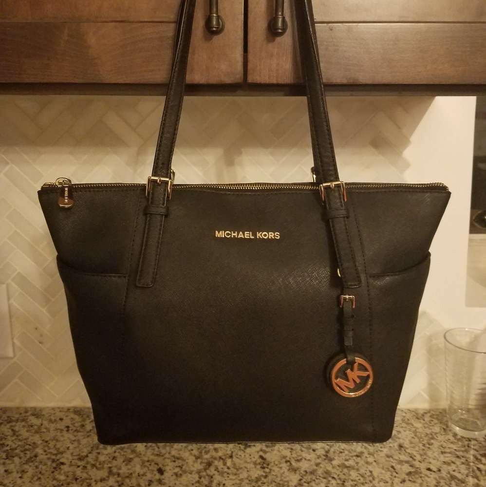 MICHAEL KORS Tote